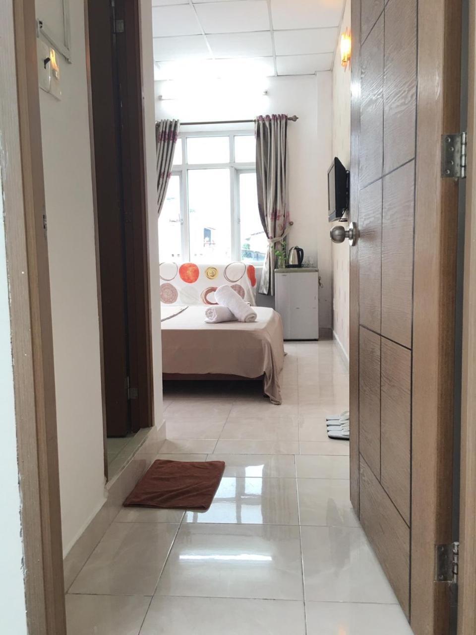 Thanhha Guesthouse At Bui Vien Walking Street Ho Chi Minh-staden Exteriör bild