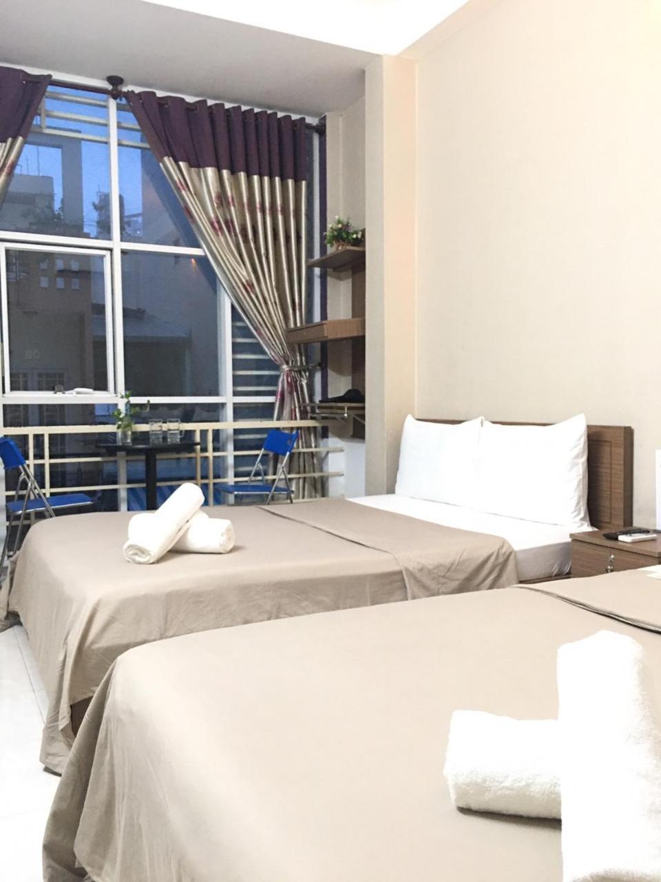 Thanhha Guesthouse At Bui Vien Walking Street Ho Chi Minh-staden Exteriör bild