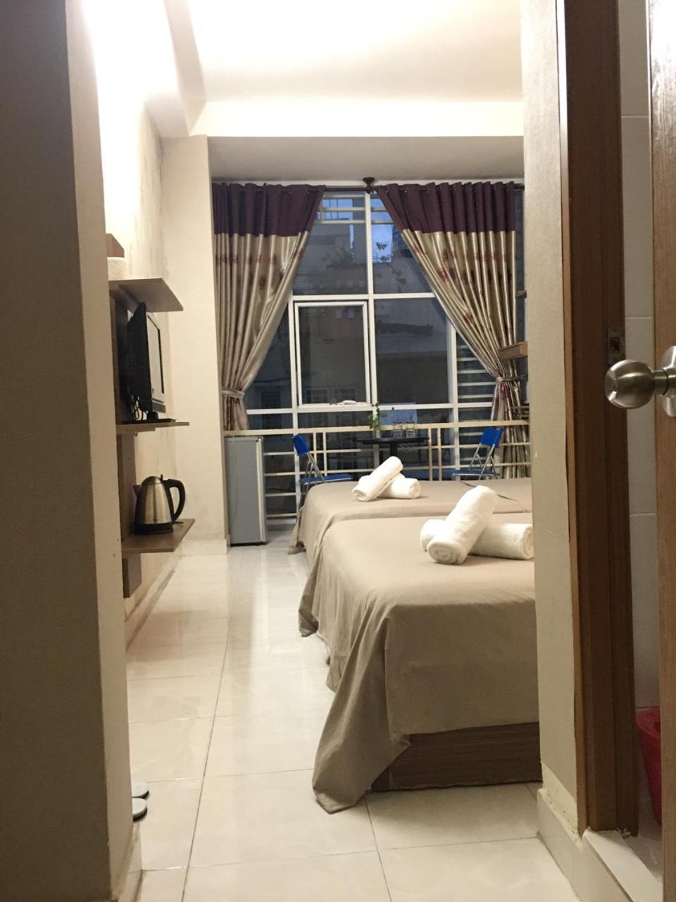 Thanhha Guesthouse At Bui Vien Walking Street Ho Chi Minh-staden Exteriör bild